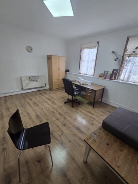 2-Bedroom Flat for Rent, SE8 4RG