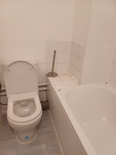 One Bed Flat for Rent – E2 6LP