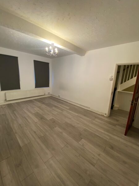 4-Bedroom Maisonette for Rent – RM9