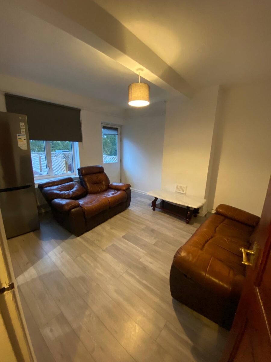 4-Bedroom Maisonette for Rent – RM9