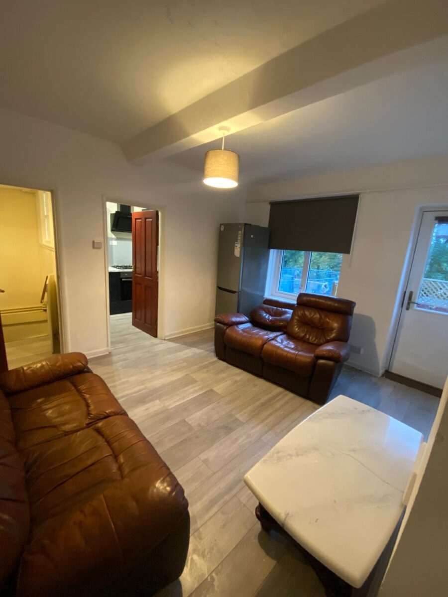 4-Bedroom Maisonette for Rent – RM9