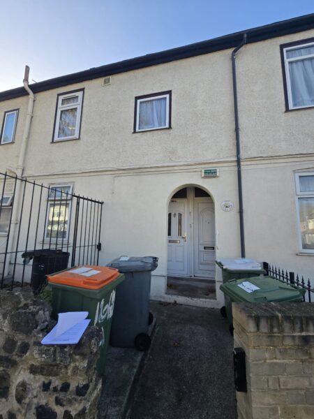 2 Bed Flat For Sale, E12