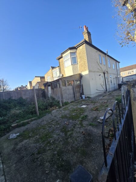 2 Bed Flat For Sale, E12