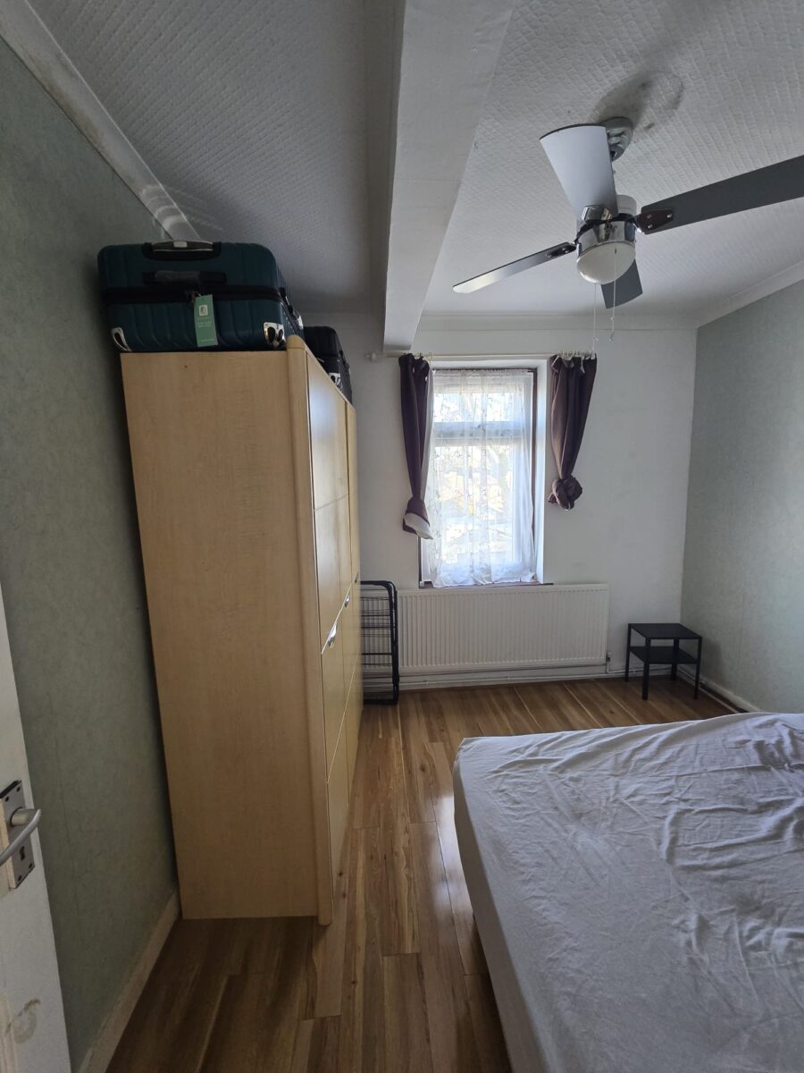 2 Bed Flat For Sale, E12