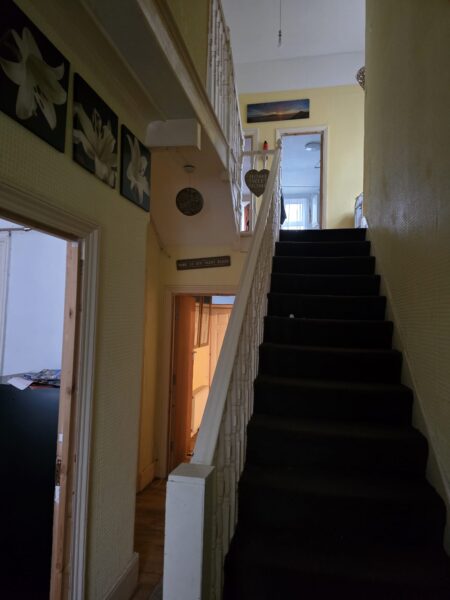5 Bed Semi Detatched House For Sale E12