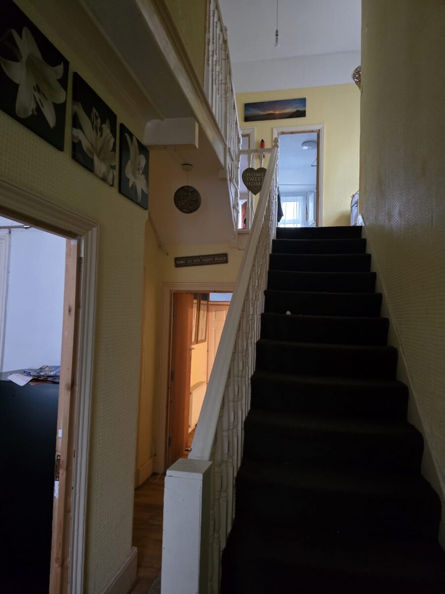 5 Bed Semi Detatched House For Sale E12