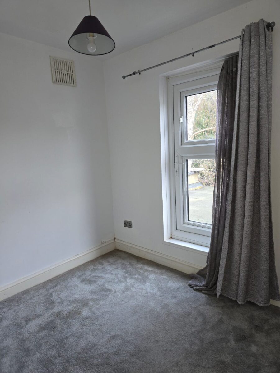 3 Bed Family Homes For Sale, E7