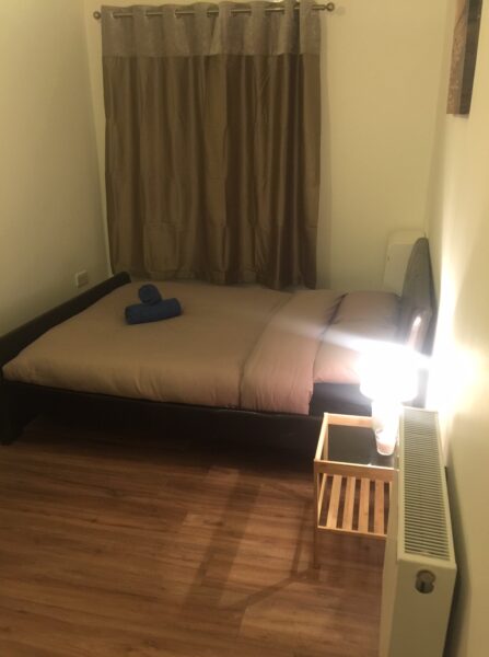 2 Double Roo Flat Next to Canning Town Station