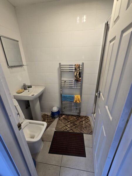 5 Bedroom House For Sale, IG11