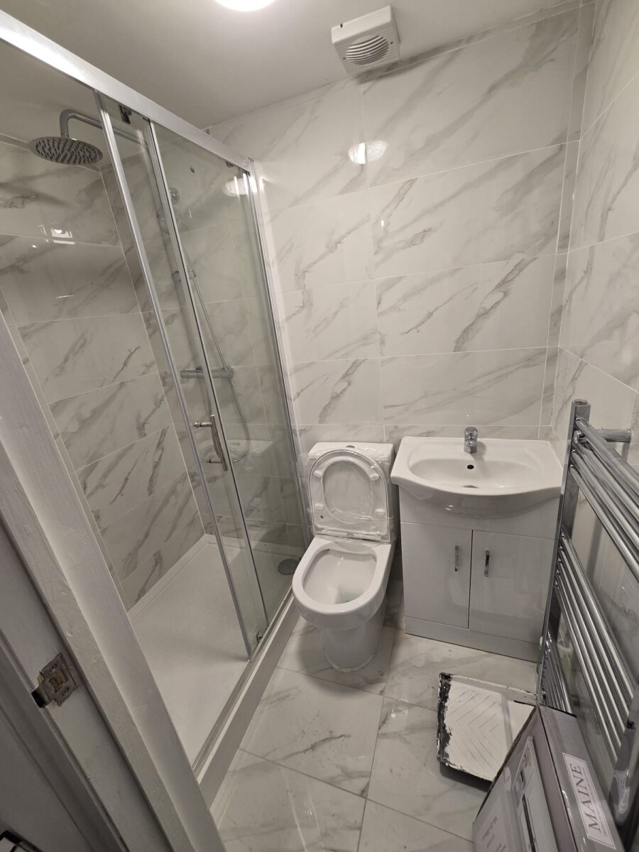 5 Bedroom House For Sale, IG11