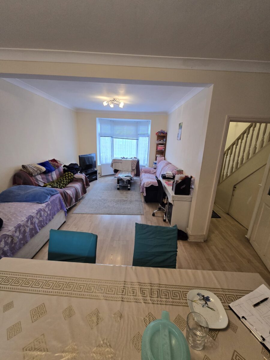 5 Bedroom House For Sale, IG11