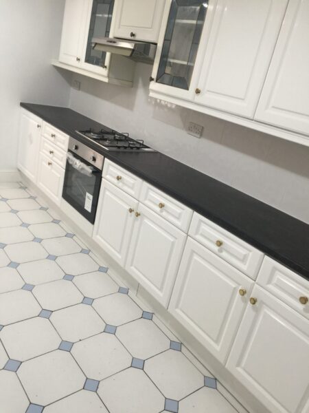 Multiple En-Suite Rooms Available in Shared House