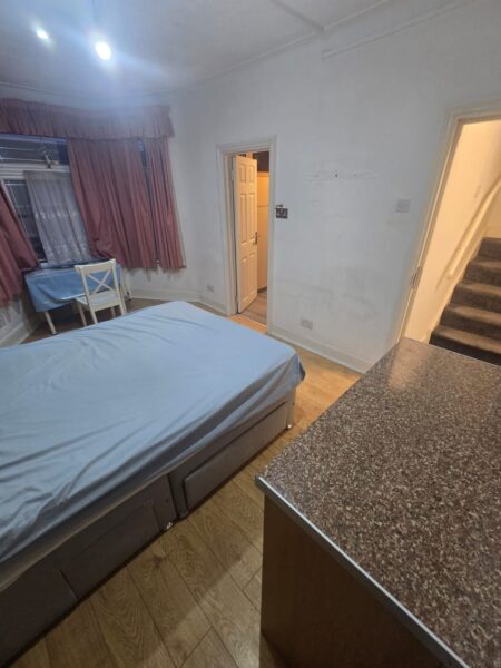 Spacious En-Suite Rooms in Shared Accommodation