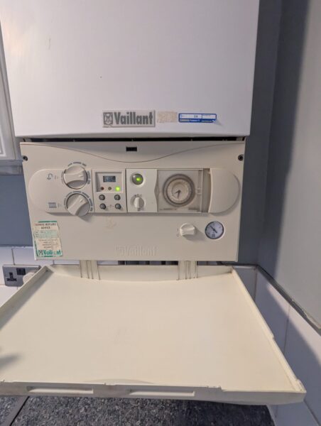 Three-Bedroom House to Rent, RM16