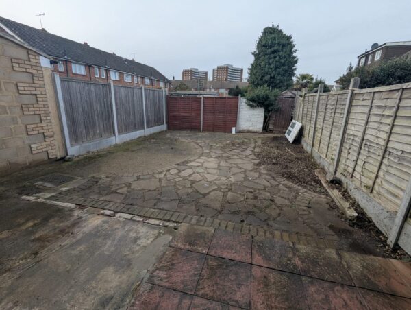 Three-Bedroom House to Rent, RM16