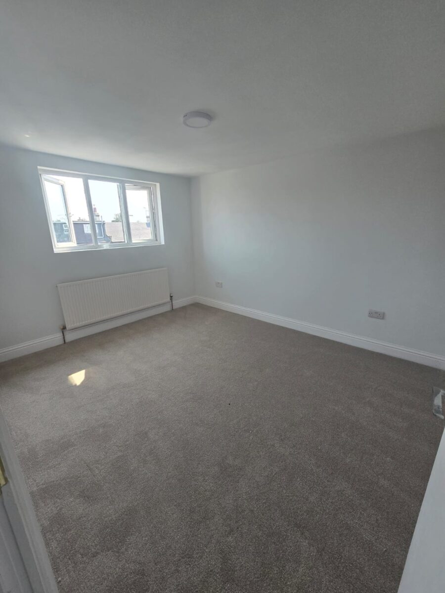 2 Bed Flat, Ilford, IG1