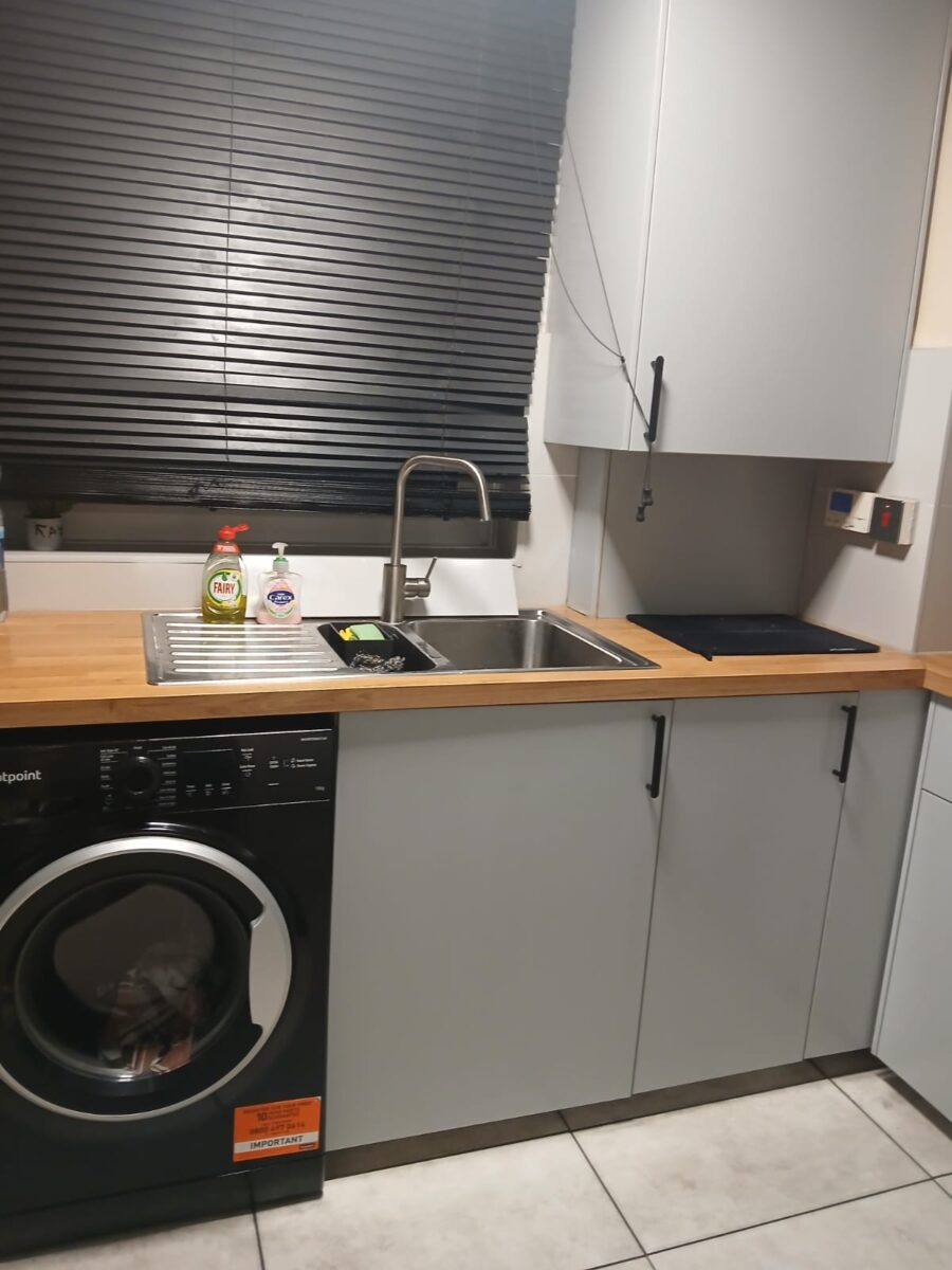 2-Bedroom Flat for Rent – Fully Furnished, E12