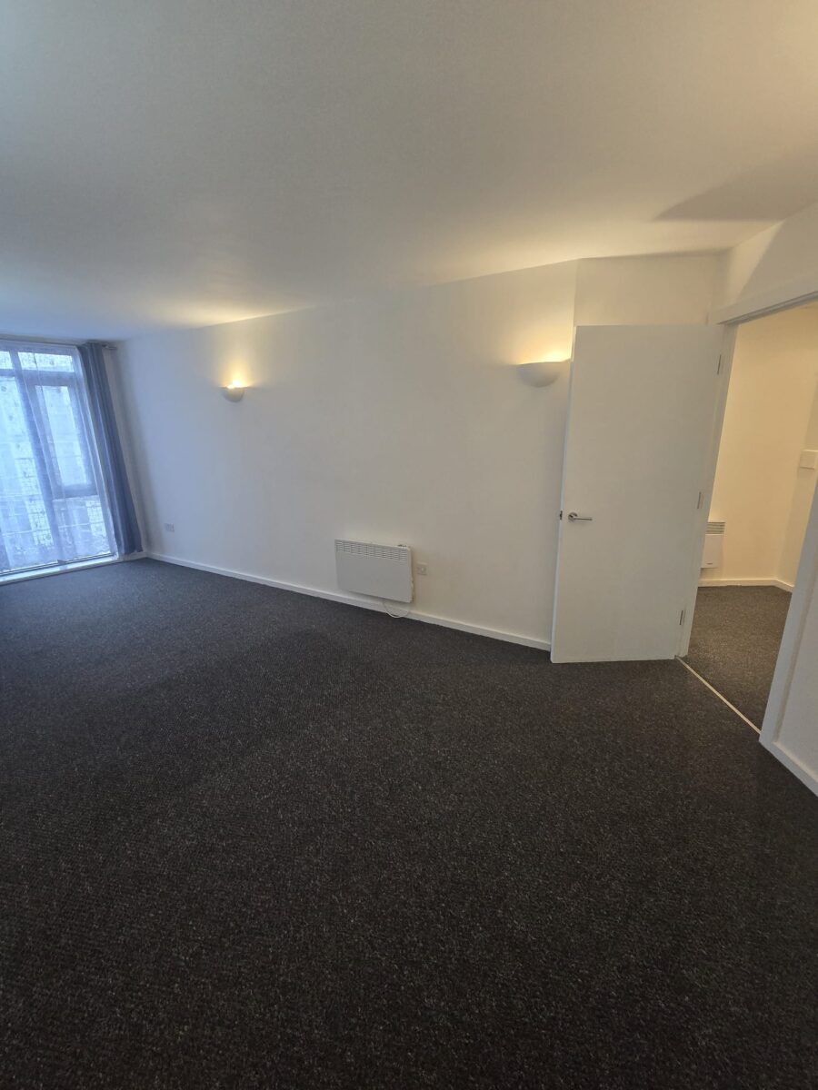 1-Bedroom Flat For Rent, IG11