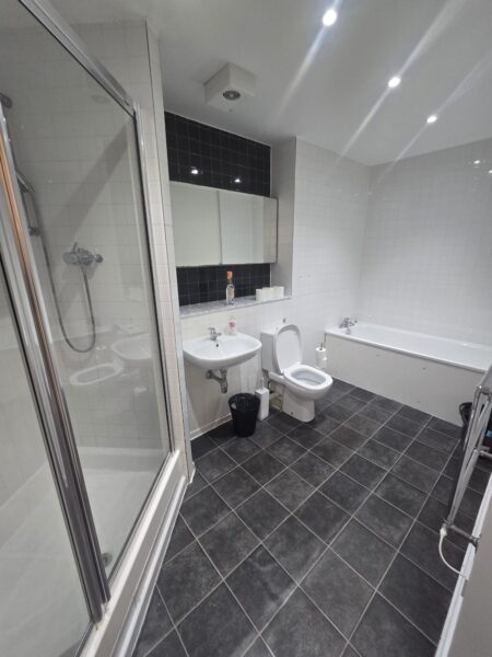 1-Bedroom Flat For Rent, IG11