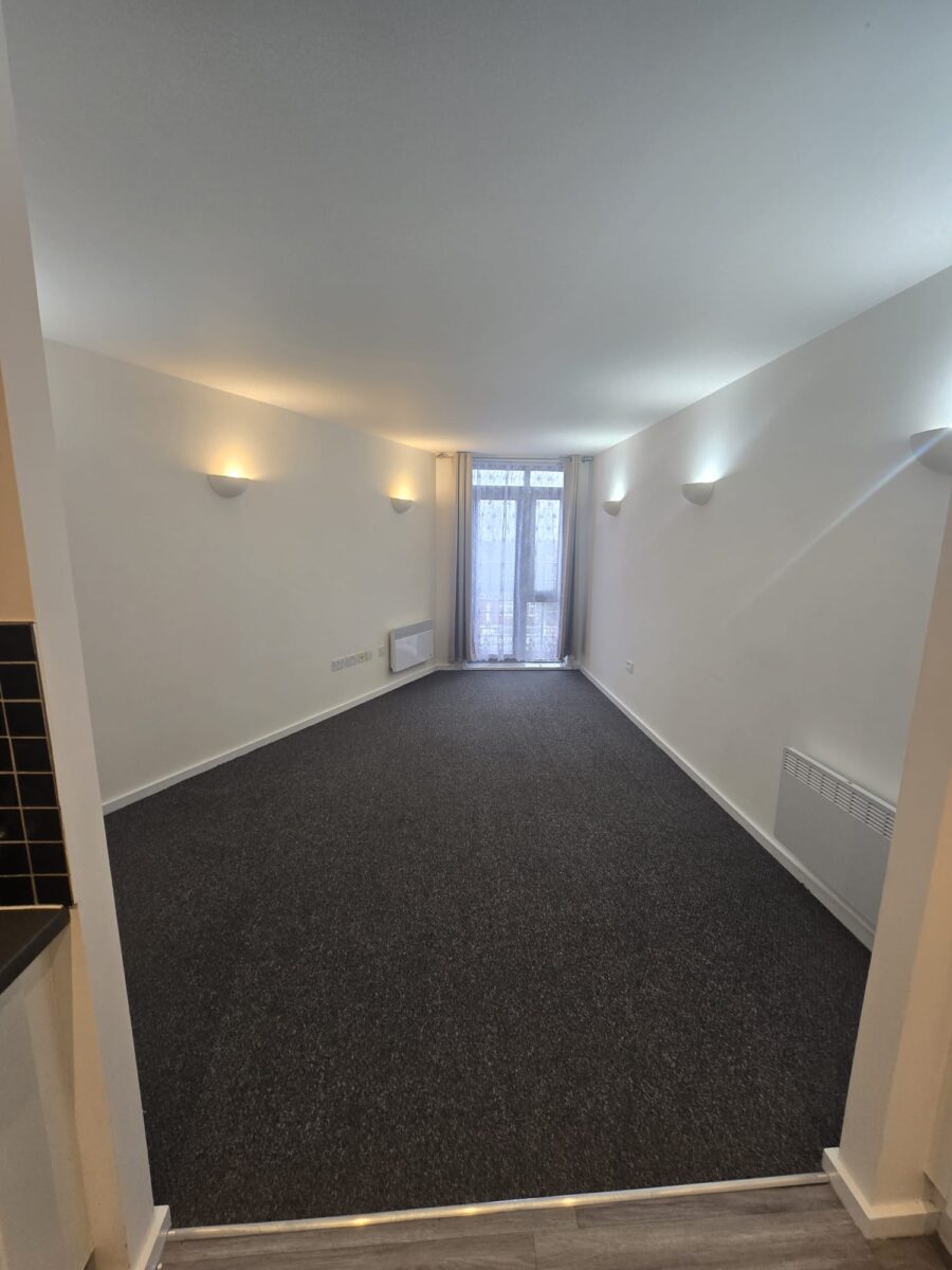 1-Bedroom Flat For Rent, IG11