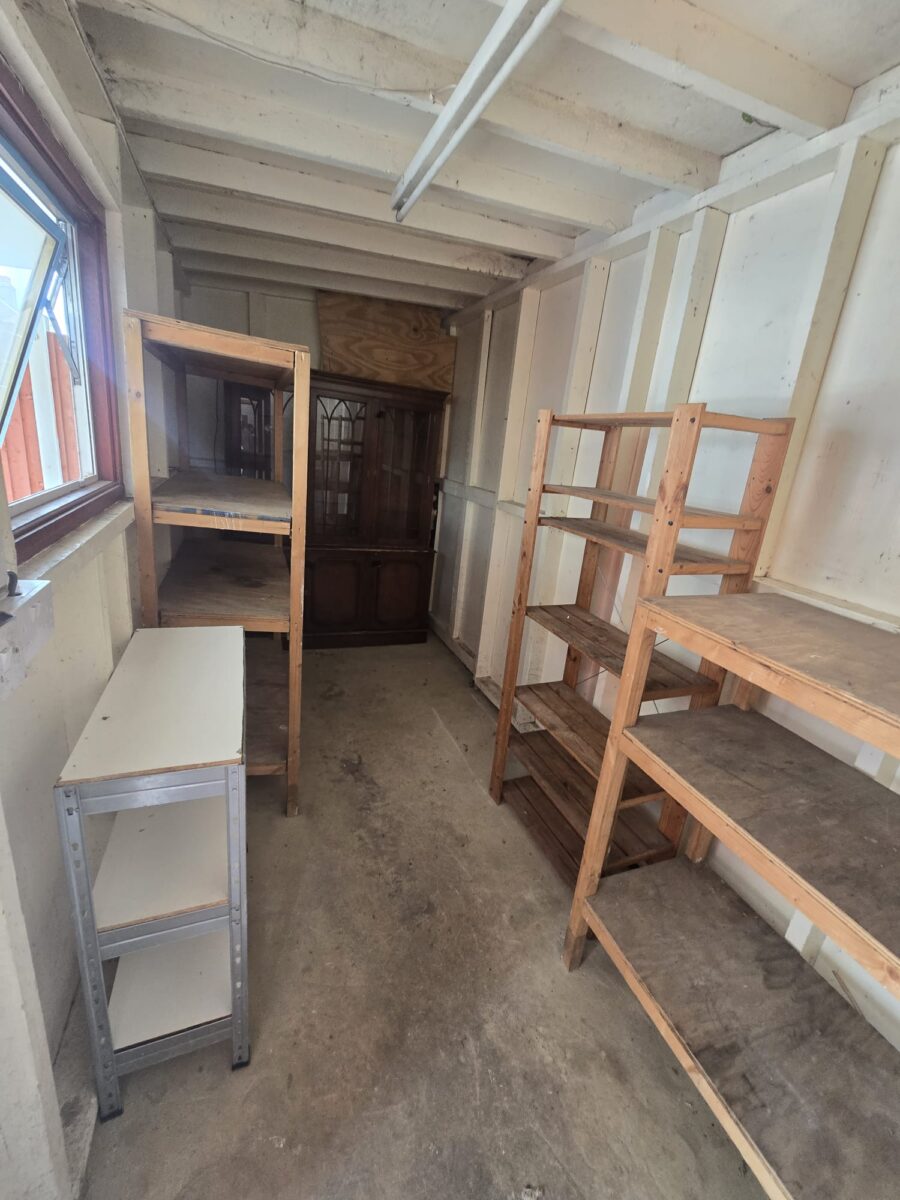 Spacious 3-Bedroom Family Home, IG11