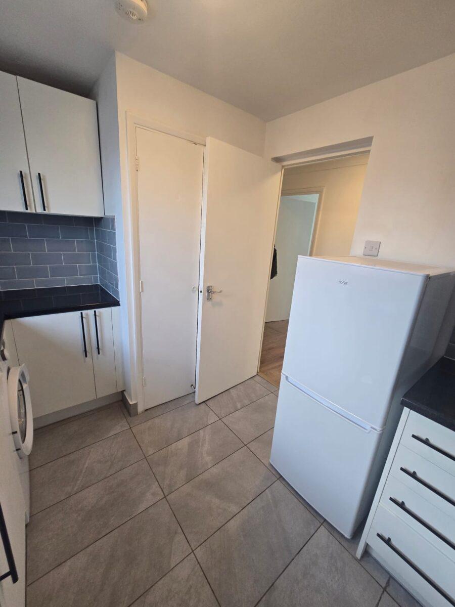 Greenslade Road, London, IG11