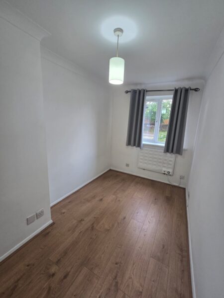 Greenslade Road, London, IG11