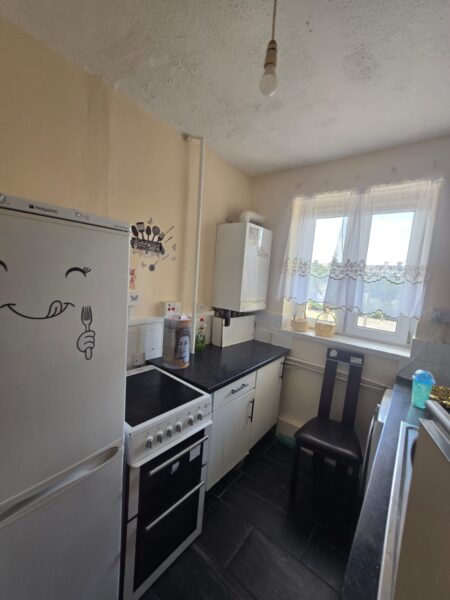 Studio Flat Available for Rent , IG11