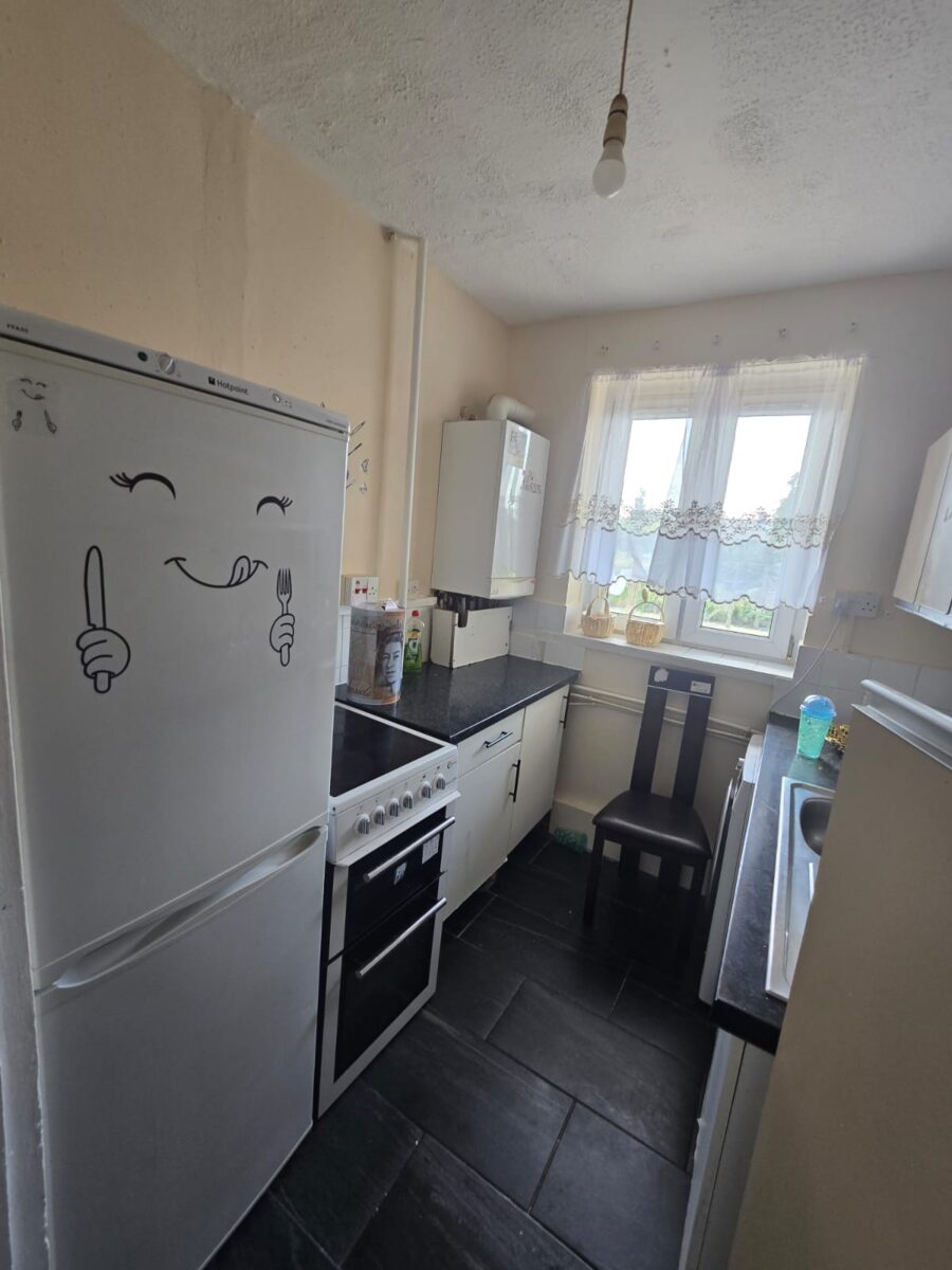 Studio Flat Available for Rent , IG11
