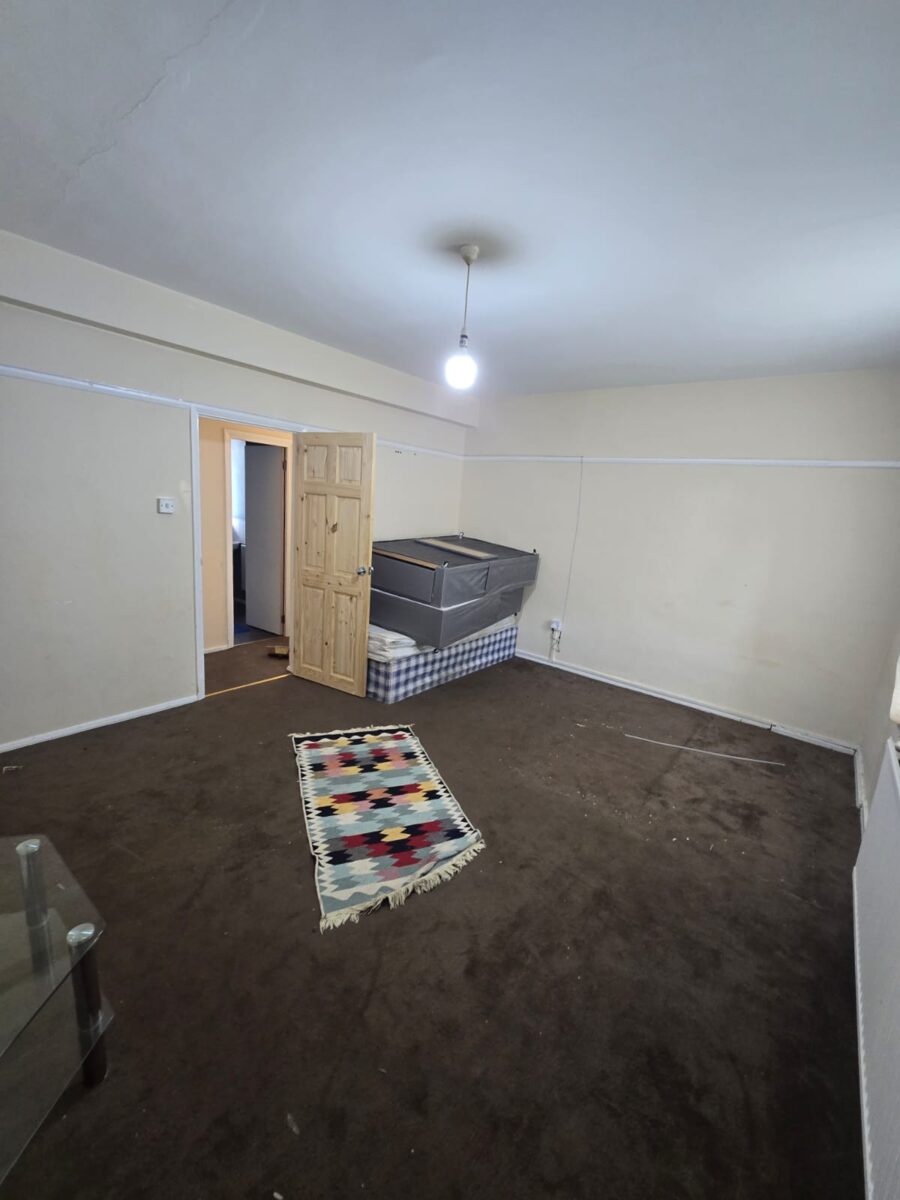 Studio Flat Available for Rent , IG11