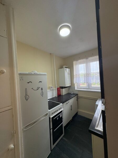 1 Bedroom  Flat Available for Rent , RM8