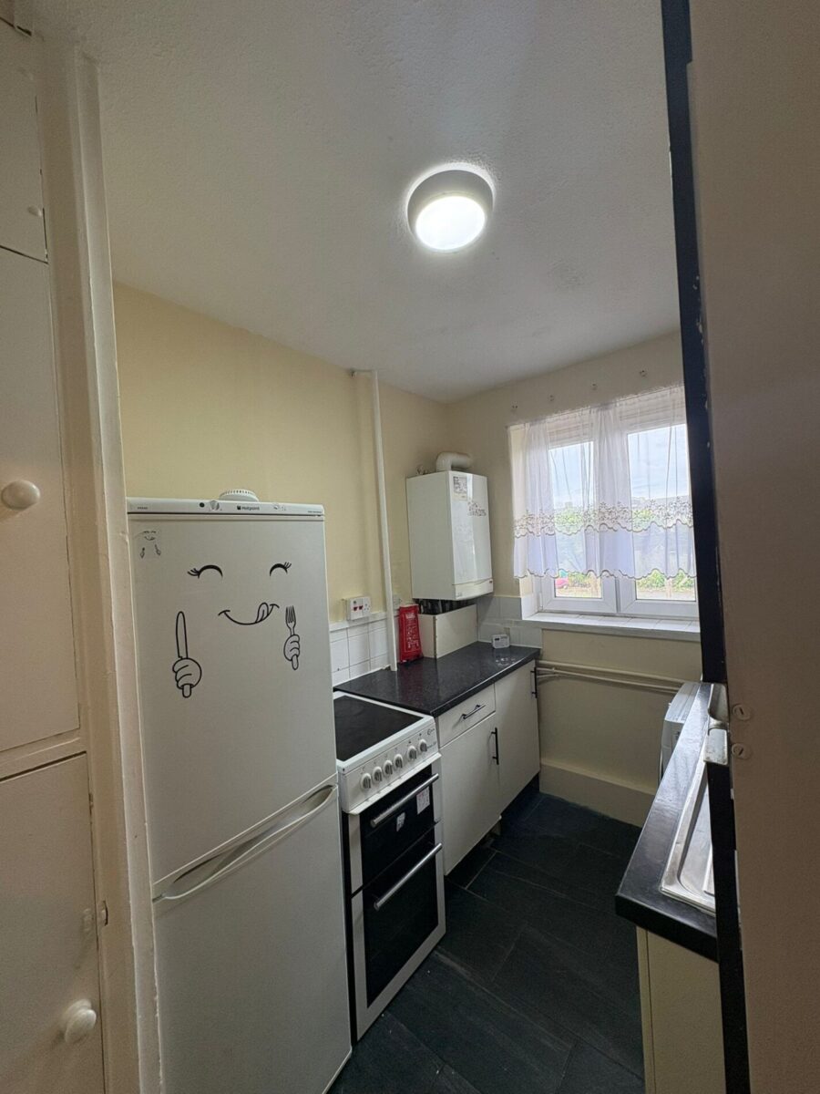 1 Bedroom  Flat Available for Rent , RM8