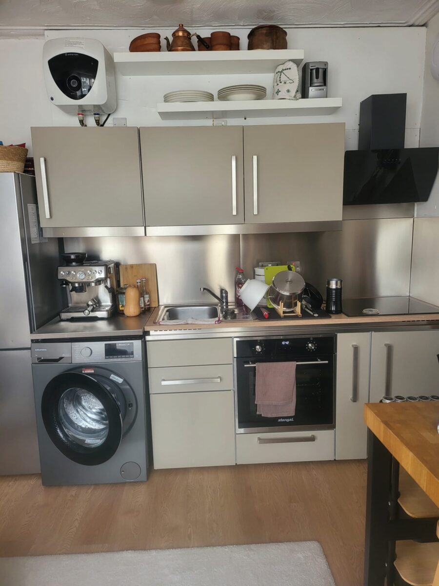 Investment Opportunity – Four Self-Contained Flats for Sale – IG1