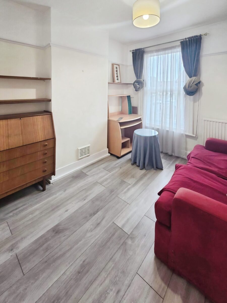 3 Bedroom Family Home For Sale - SE6