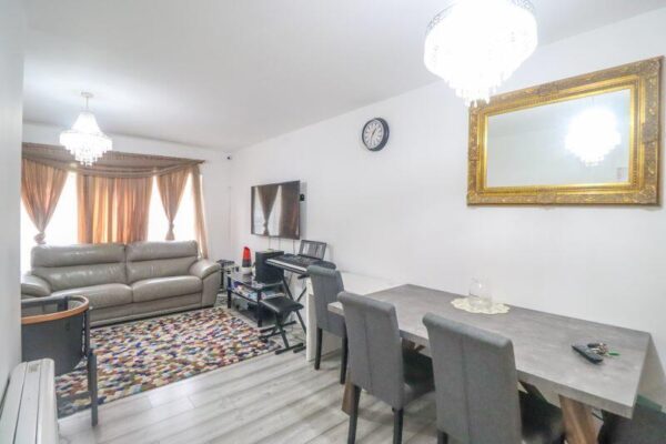 2-Bedroom Flat to Let –RM1