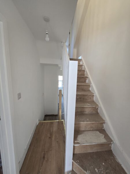 Newly Refurbished 6-Bedroom Family Home to Rent –  E7