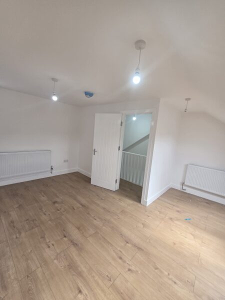 45 Grosvenor rd E7 8HZ