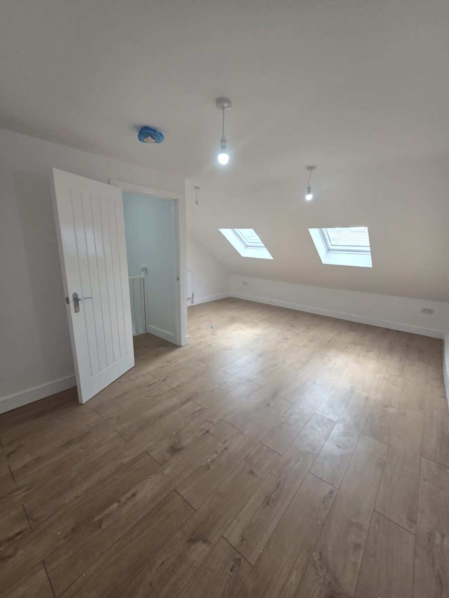 45 Grosvenor rd E7 8HZ