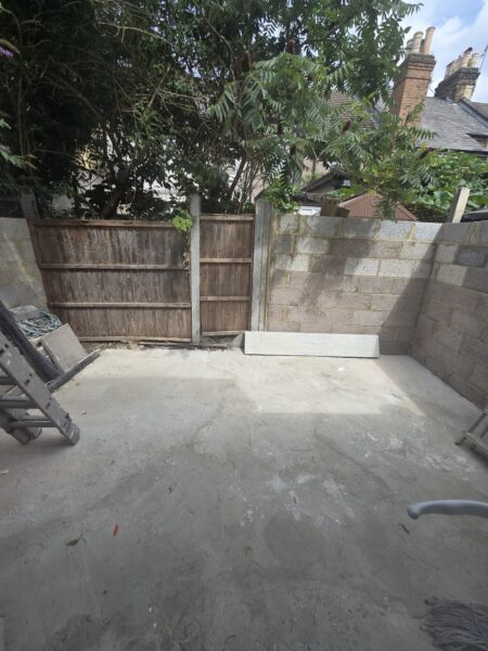 45 Grosvenor rd E7 8HZ