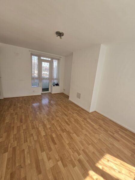 2-Bedroom Flat, IG11