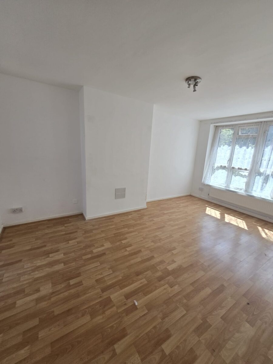 2-Bedroom Flat, IG11