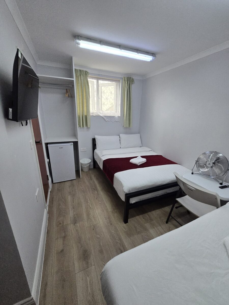 Selections of Ensuit Room with Bills From £800-£1300
