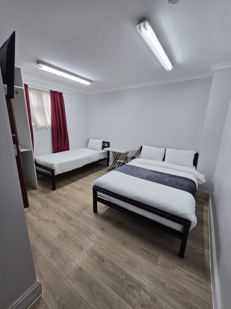 Selections of Ensuit Room with Bills From £800-£1300