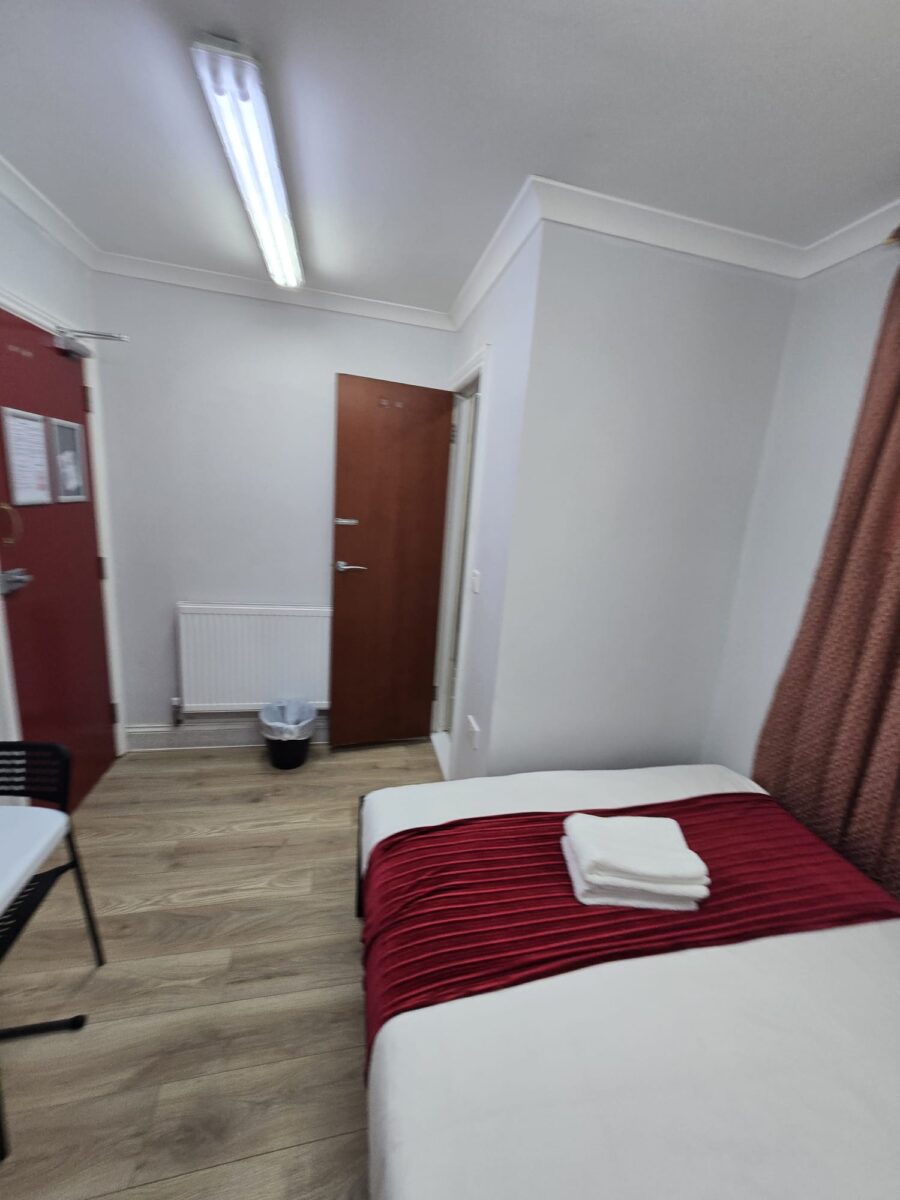 Selections of Ensuit Room with Bills From £800-£1300