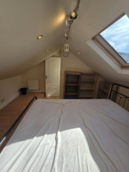 Refurbished 3-Bedroom House For Rent, IG1
