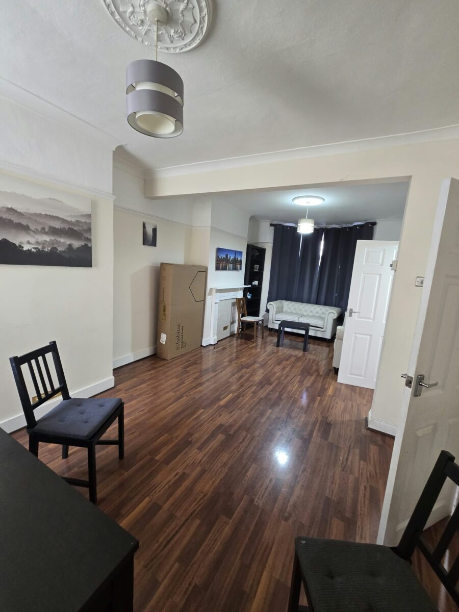 Refurbished 3-Bedroom House For Rent, IG1