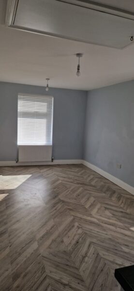 Studio Available for Rent – IG11