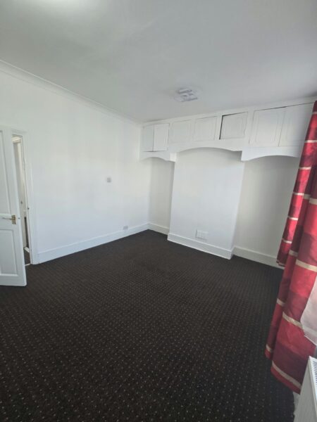 Spacious Four-Bedroom House For Rent - IG1
