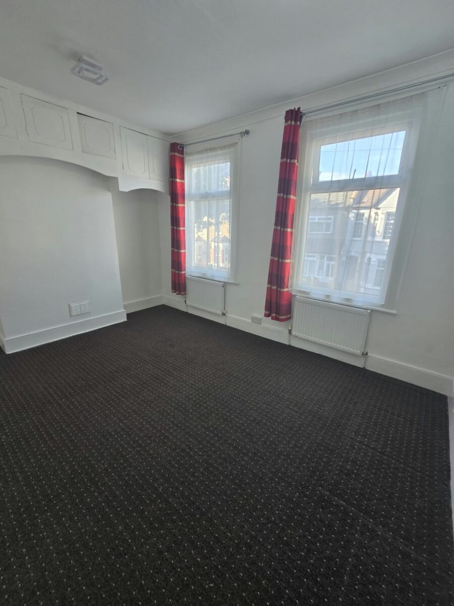 Spacious Four-Bedroom House For Rent - IG1