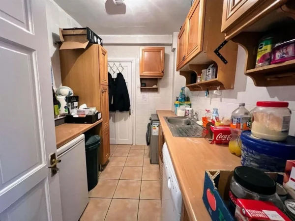 Selections Of Rooms In shared House from £600 in IG11 9XB
